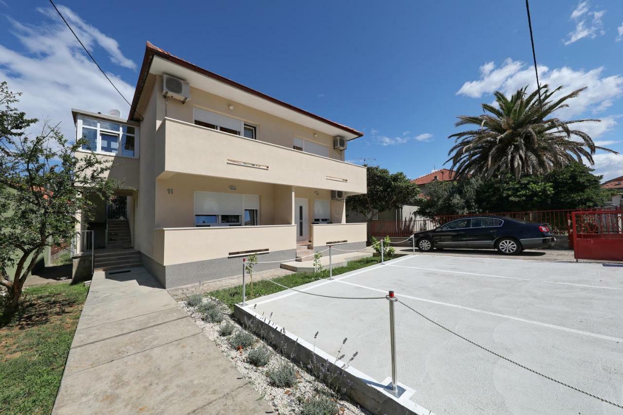 זאדאר Apriori Apartments - Free Parking מראה חיצוני תמונה