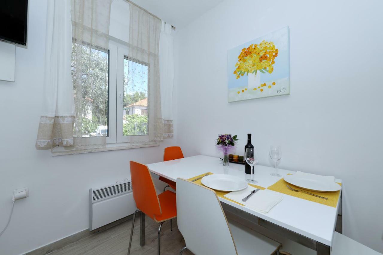 זאדאר Apriori Apartments - Free Parking מראה חיצוני תמונה